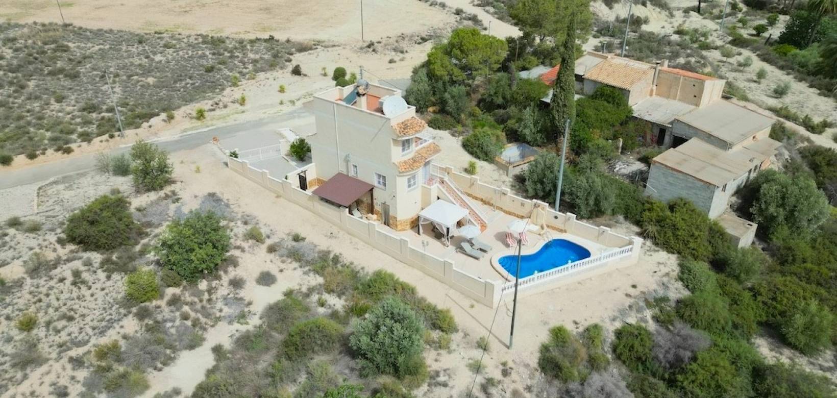 Resale - Villa - Abanilla