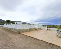 Resale - Villa - Albatera