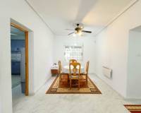 Resale - Villa - Albatera