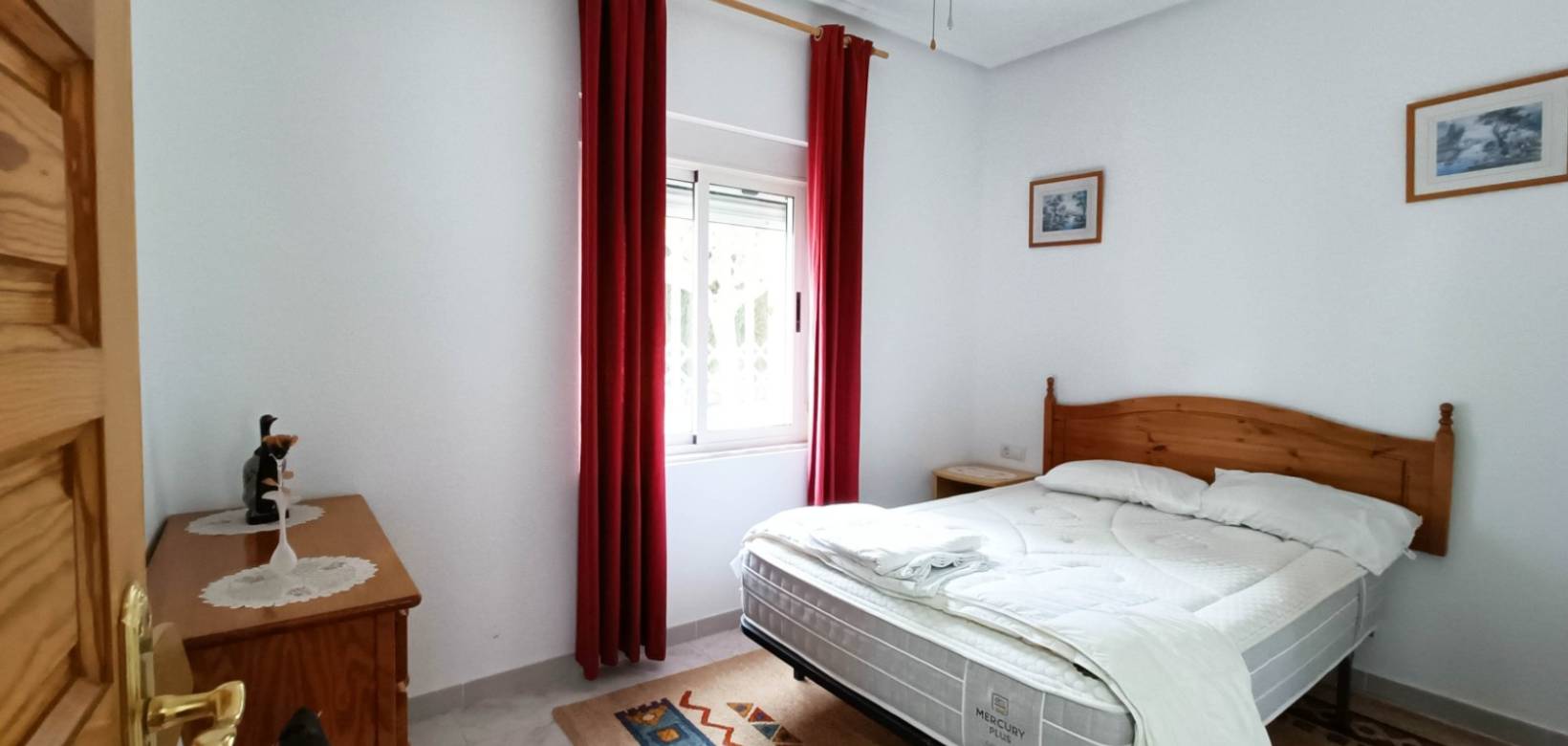 Resale - Villa - Albatera