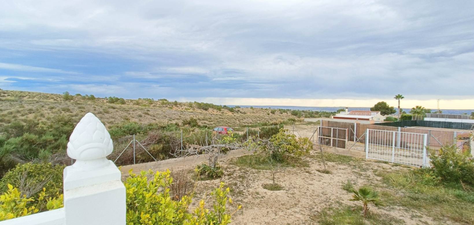 Resale - Villa - Albatera