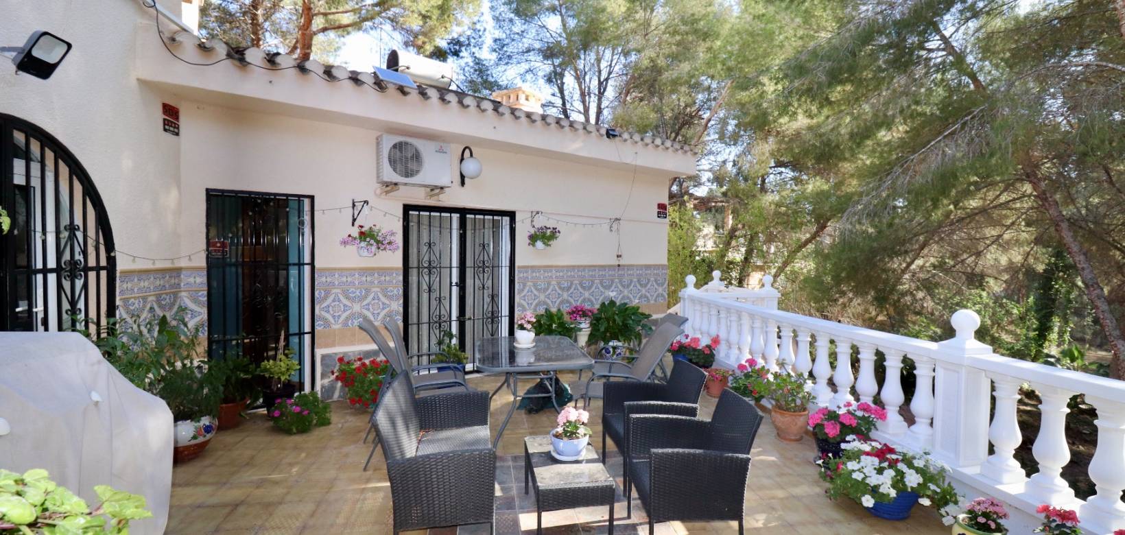 Resale - Villa - Algorfa - Castillo de montemar