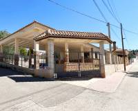 Resale - Villa - Algueña