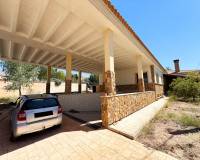 Resale - Villa - Algueña