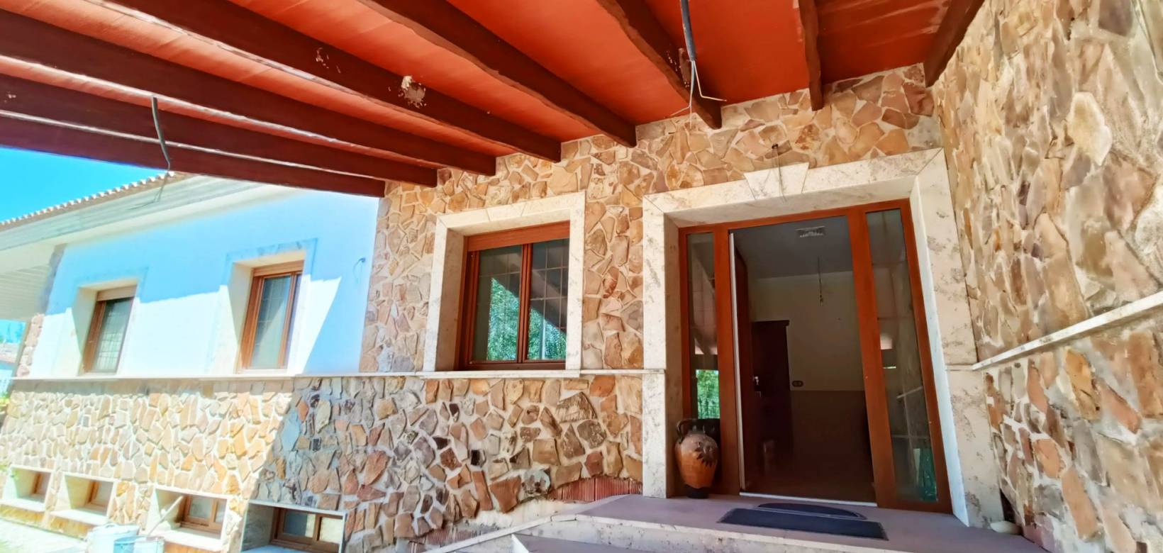 Resale - Villa - Algueña