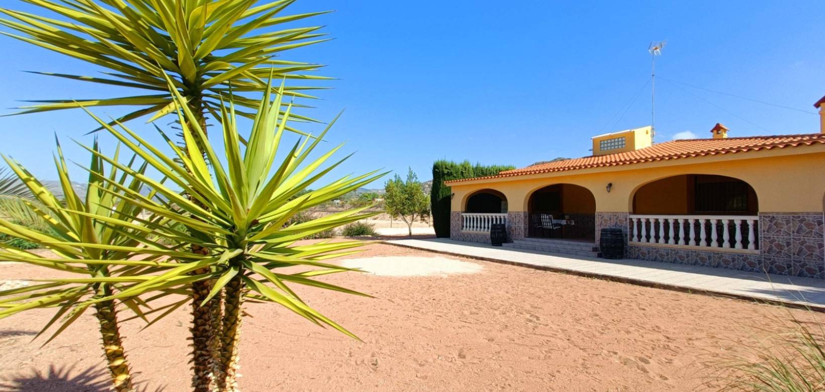 Resale - Villa - Aspe