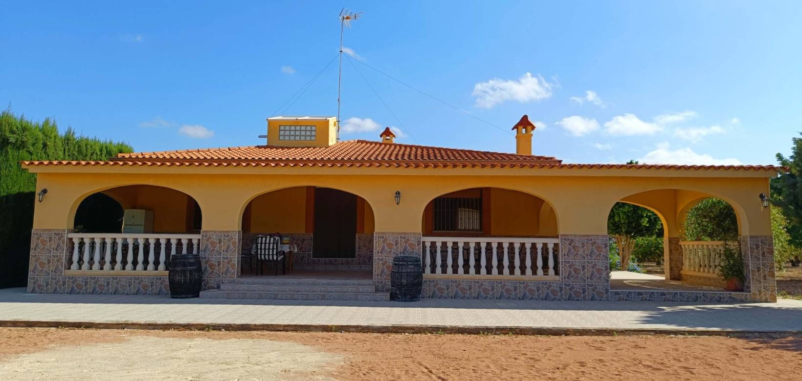 Resale - Villa - Aspe