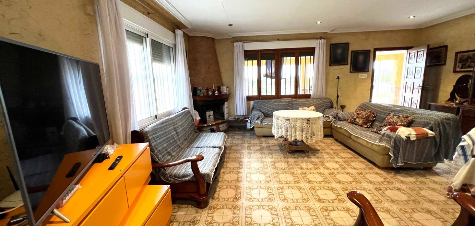 Resale - Villa - Aspe