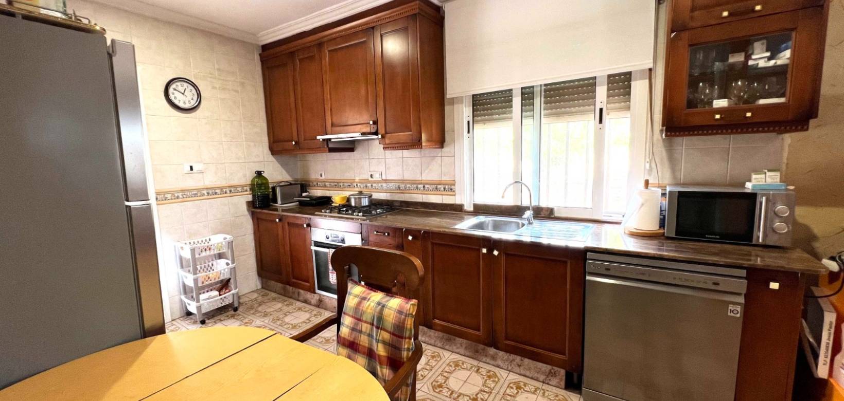 Resale - Villa - Aspe