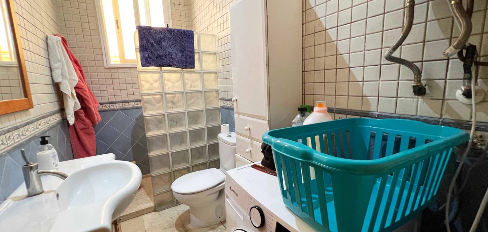 Resale - Villa - Aspe