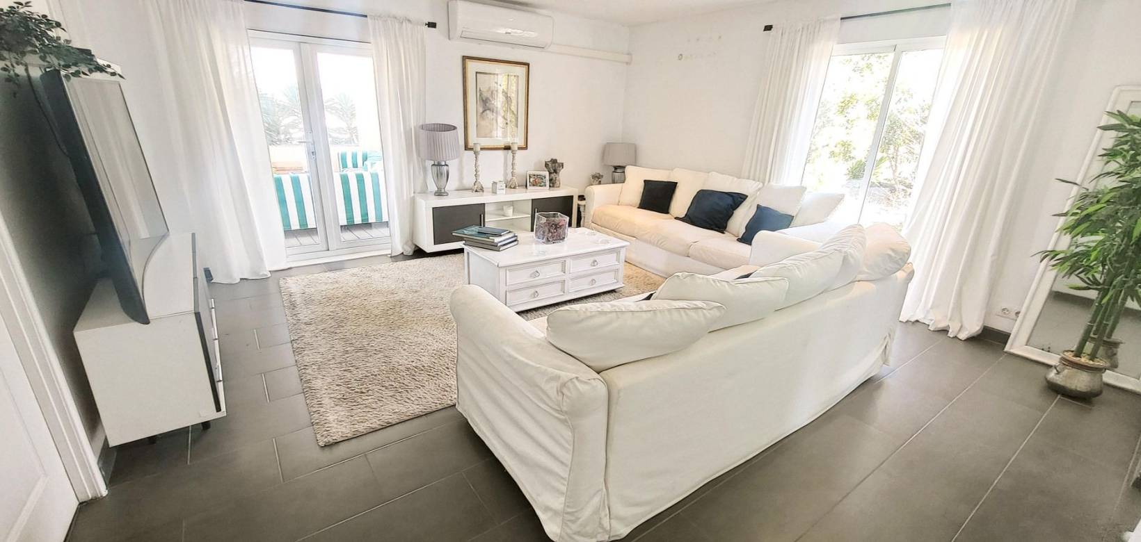 Resale - Villa - Aspe