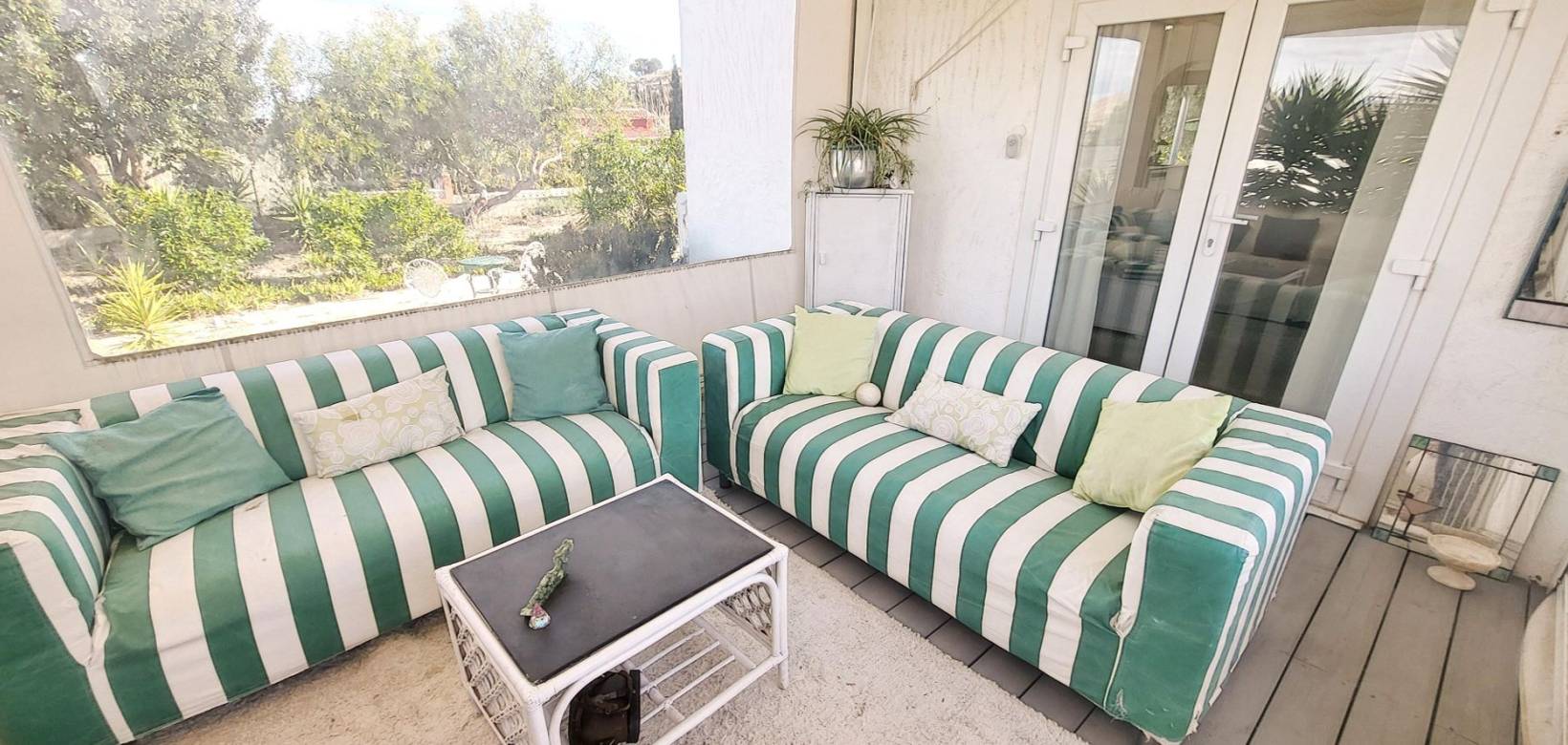 Resale - Villa - Aspe