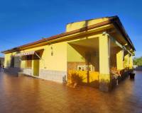 Resale - Villa - Aspe