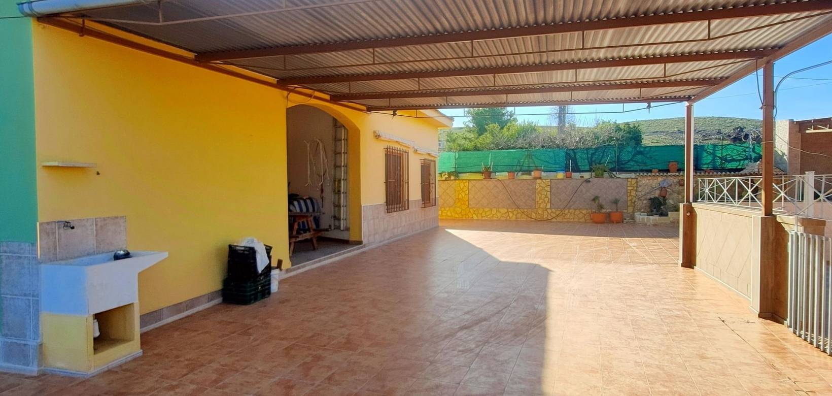 Resale - Villa - Aspe