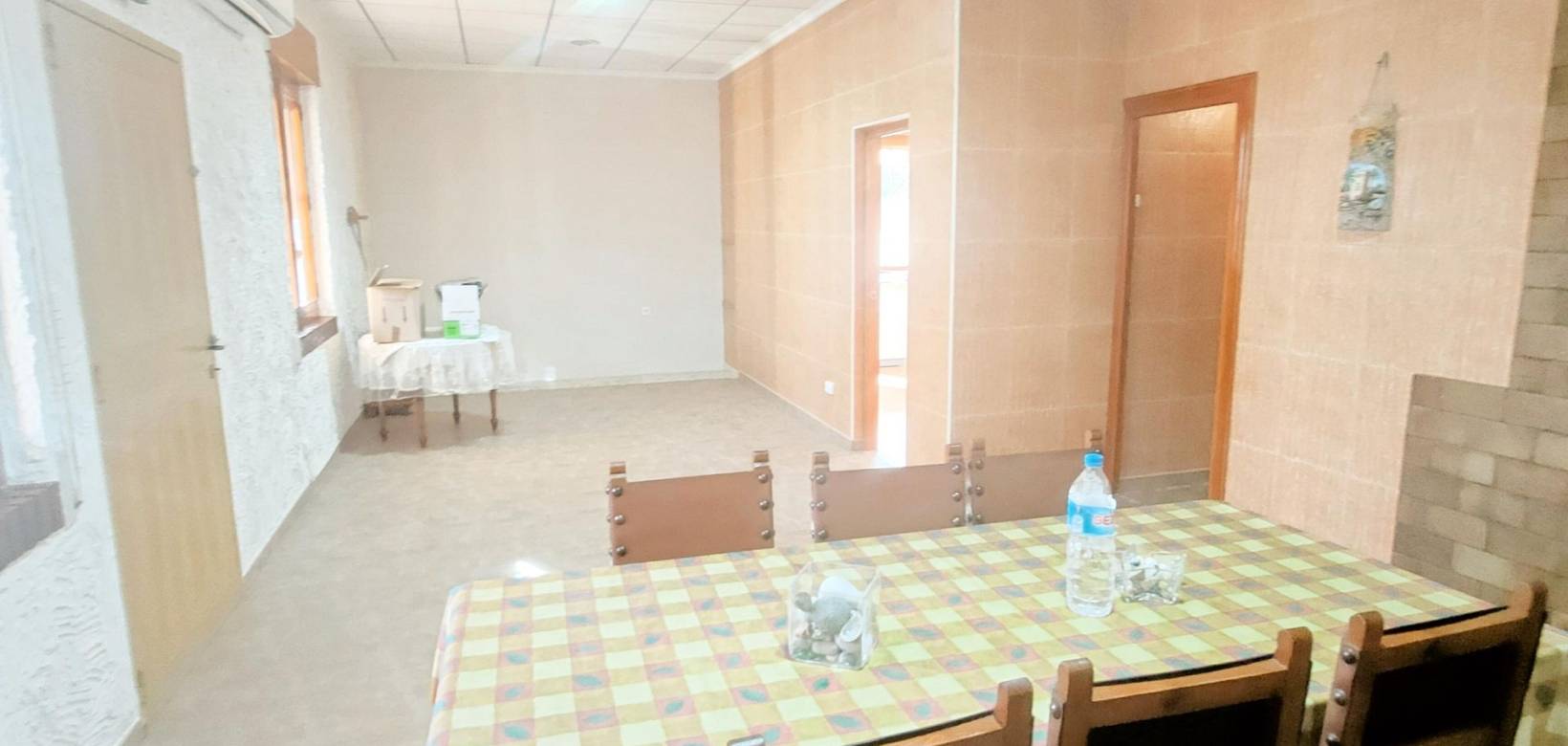 Resale - Villa - Aspe