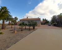 Resale - Villa - Aspe