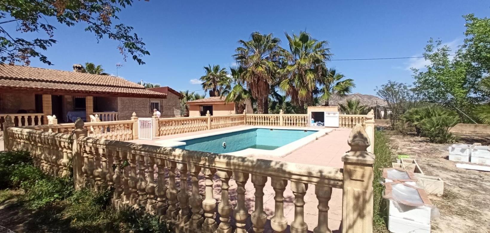 Resale - Villa - Aspe