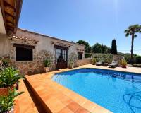 Resale - Villa - Aspe