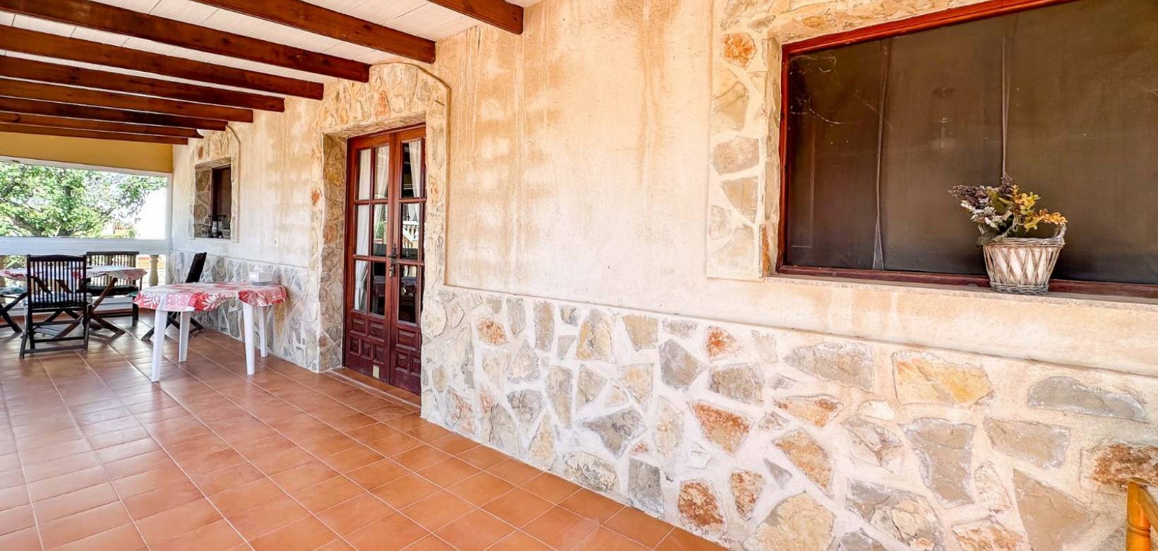 Resale - Villa - Aspe