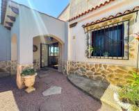 Resale - Villa - Aspe