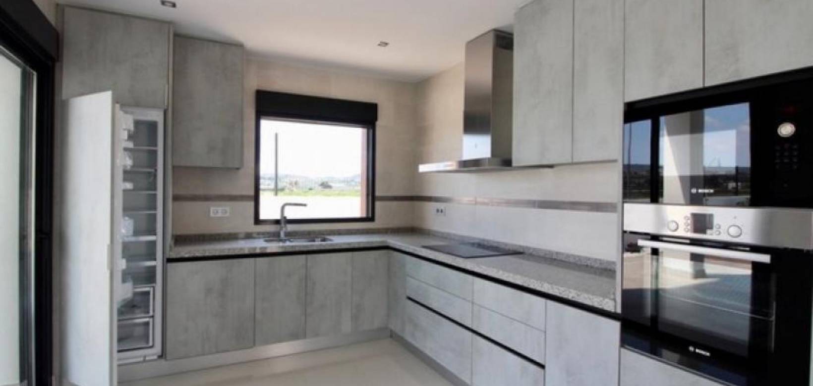 Resale - Villa - Aspe