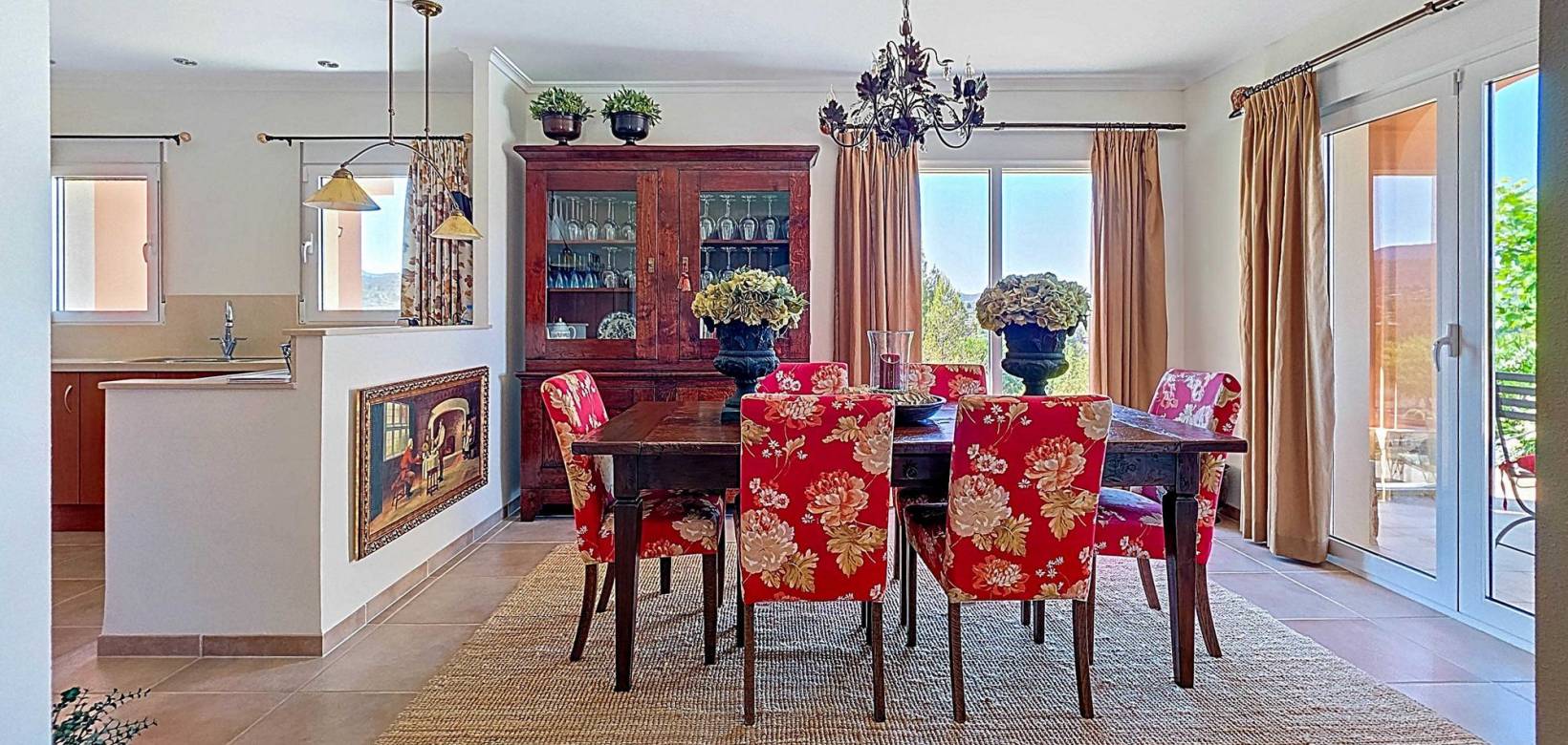 Resale - Villa - Ayora