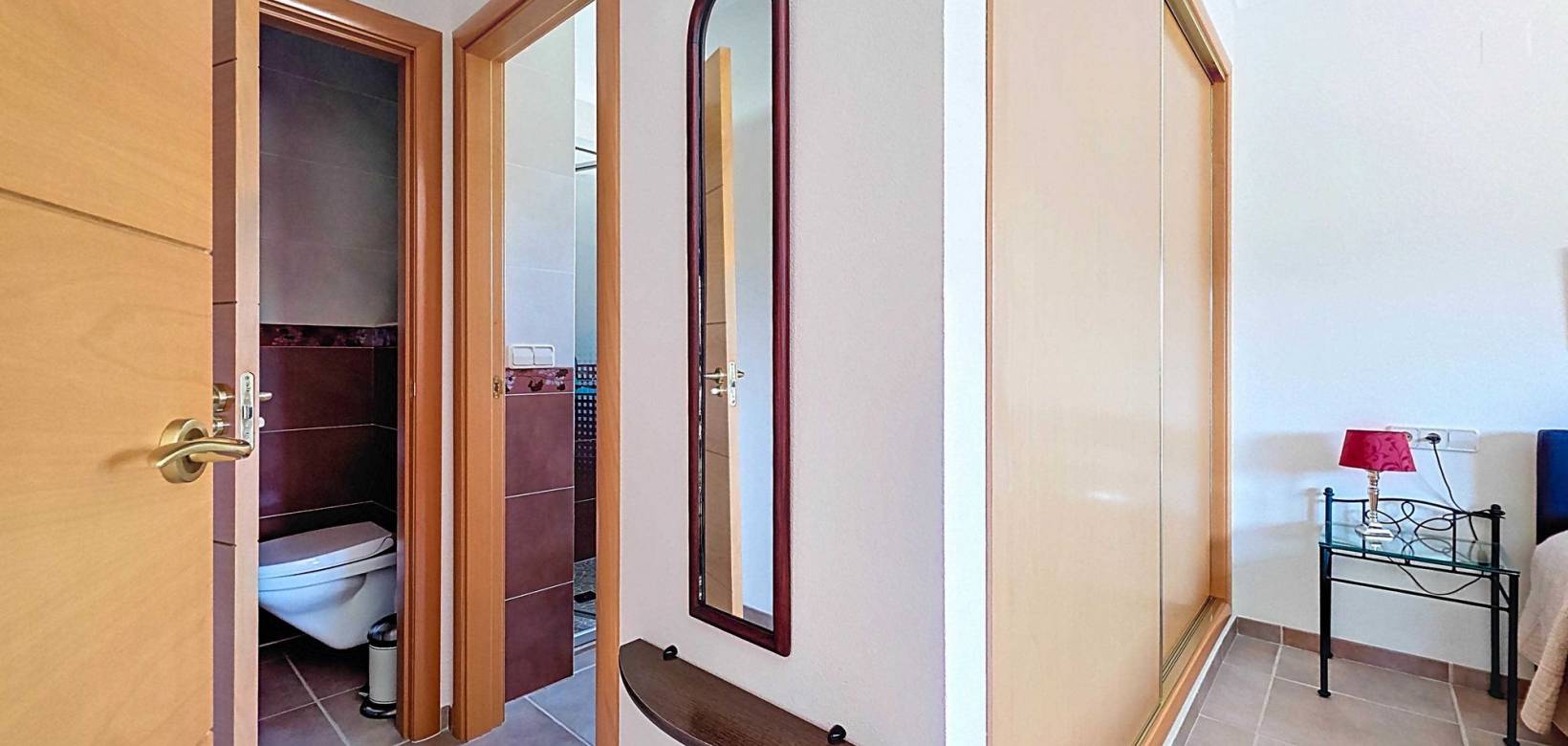 Resale - Villa - Ayora