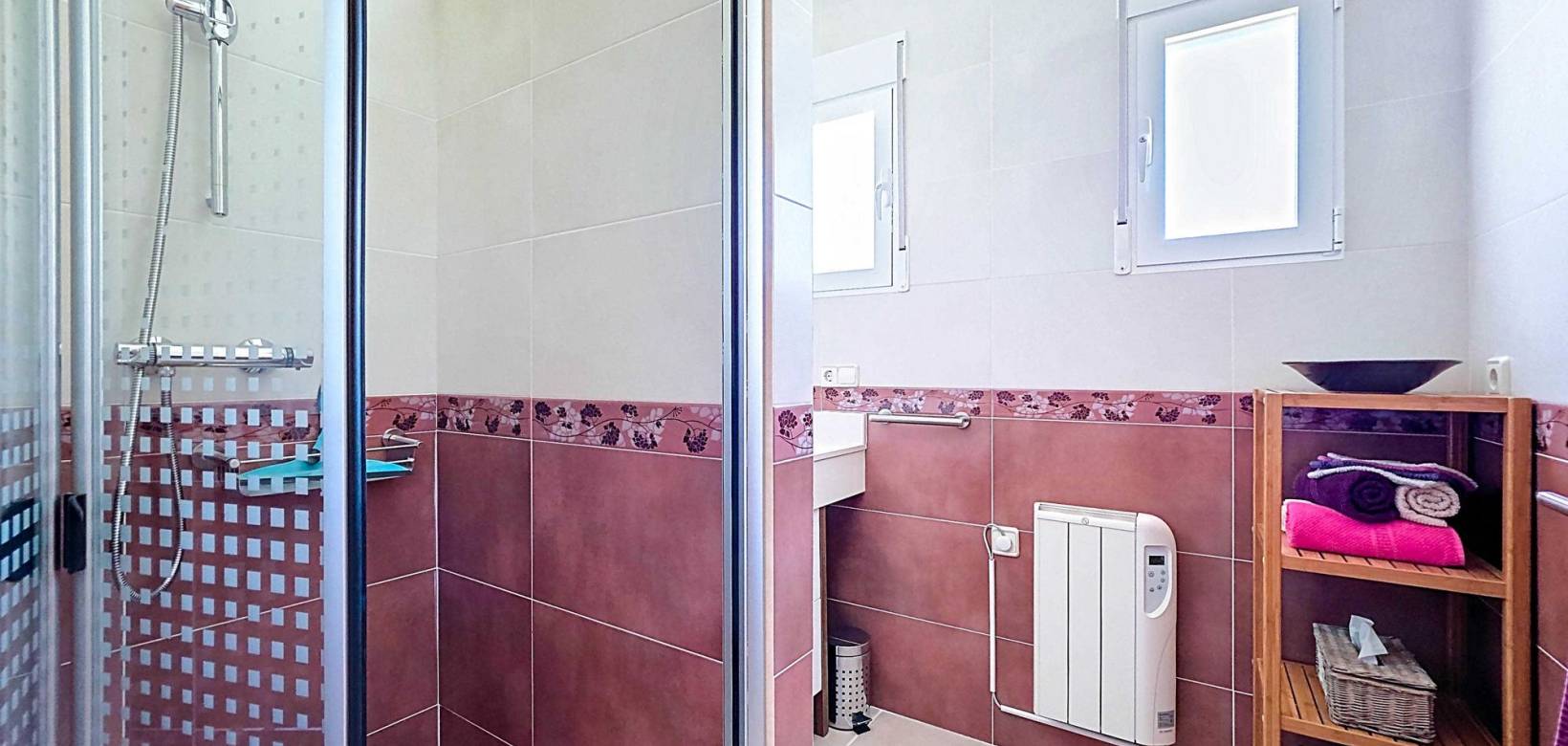 Resale - Villa - Ayora