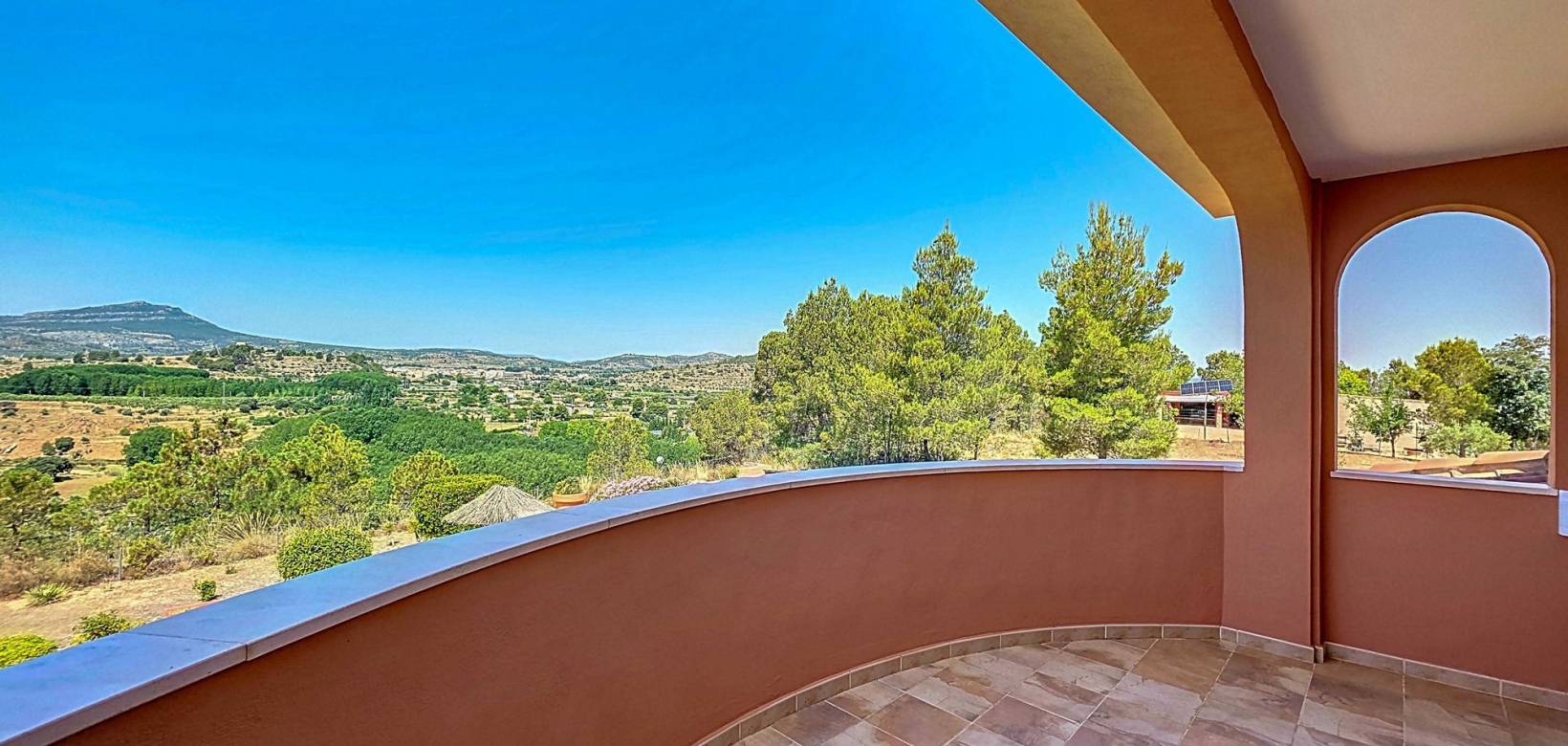 Resale - Villa - Ayora