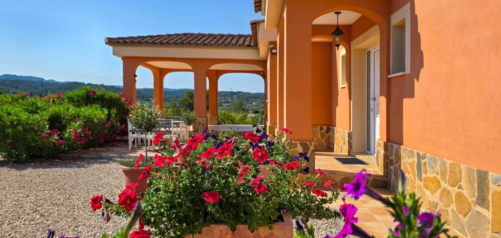 Resale - Villa - Ayora