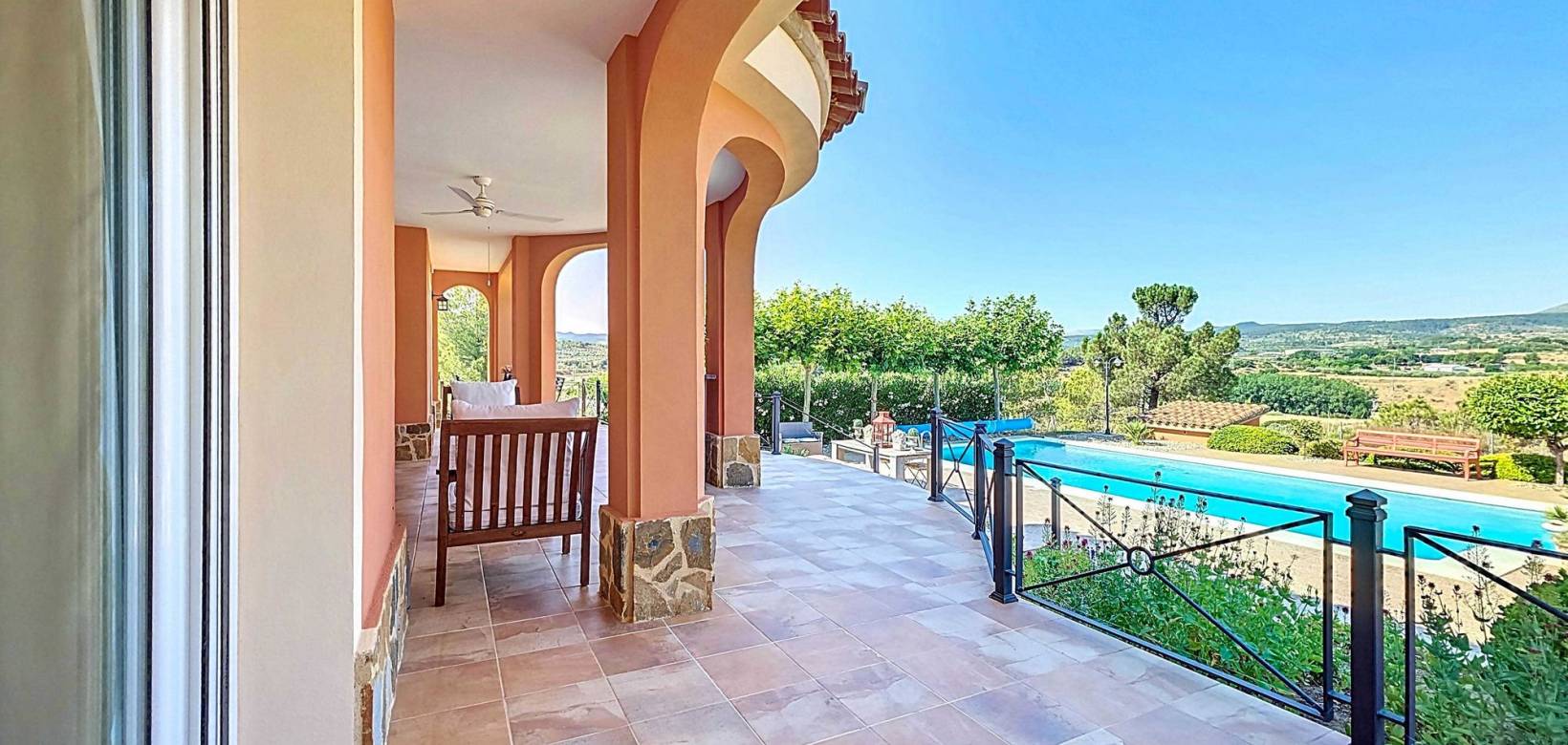 Resale - Villa - Ayora