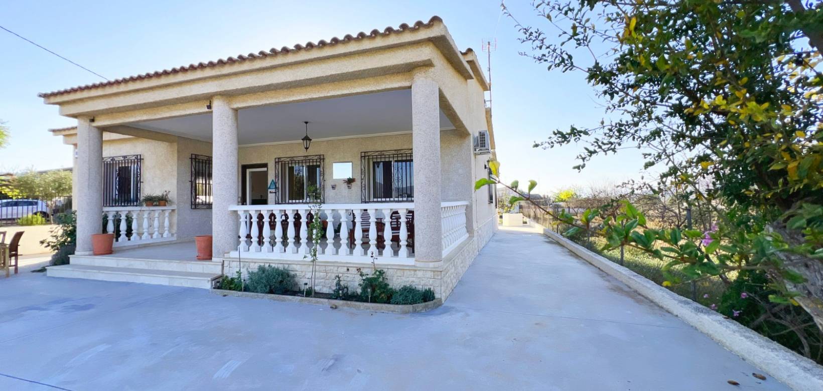 Resale - Villa - Barbarroja