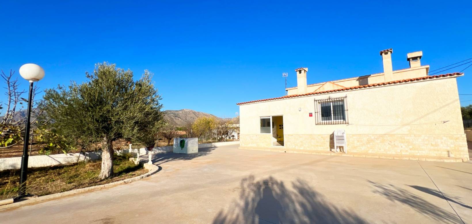 Resale - Villa - Barbarroja