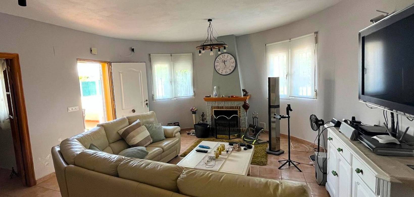 Resale - Villa - Castalla