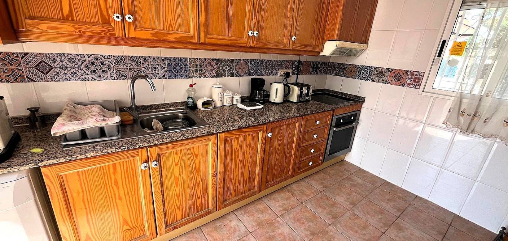 Resale - Villa - Castalla