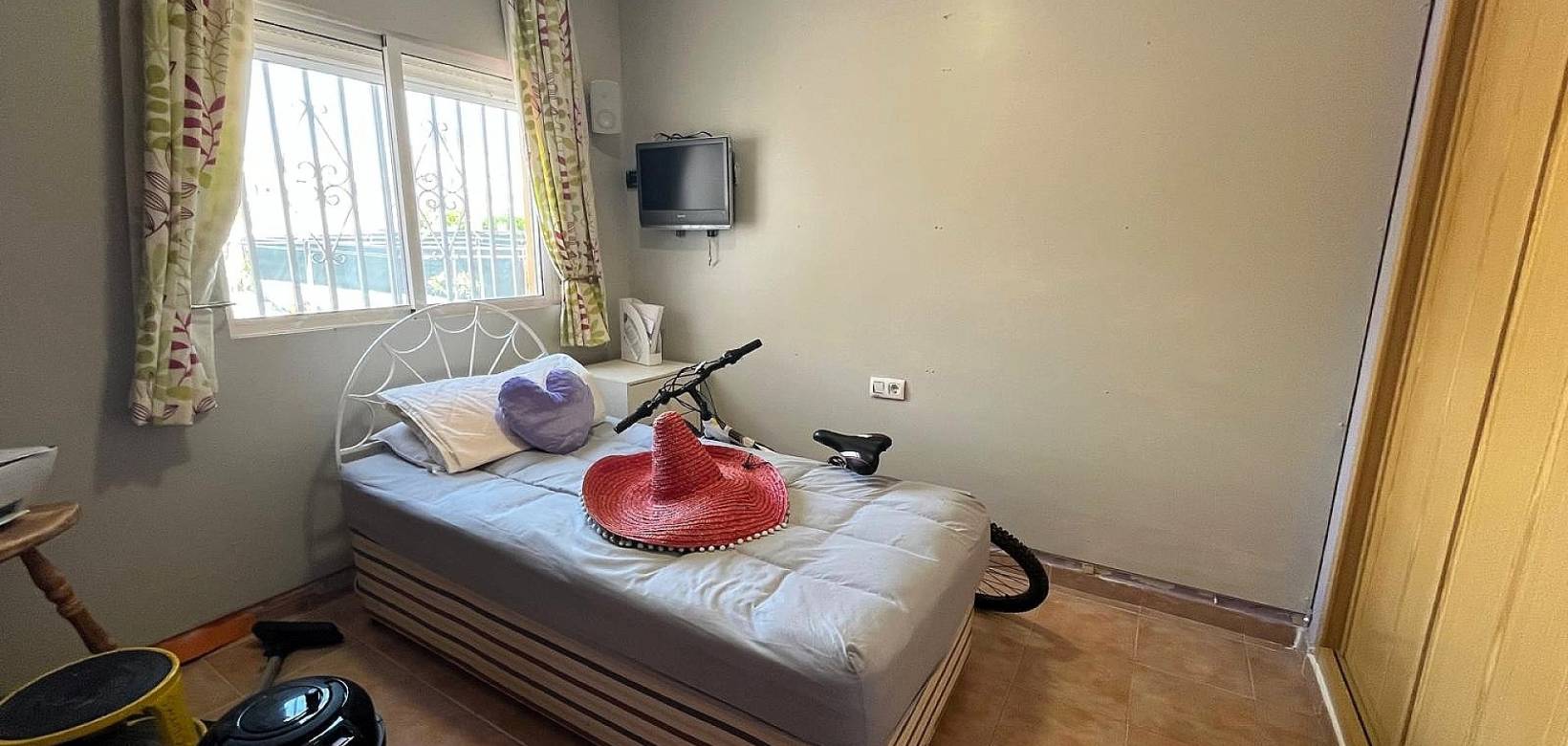 Resale - Villa - Castalla