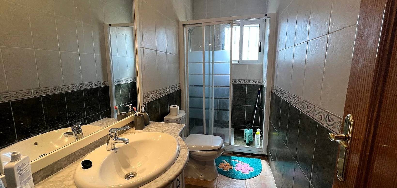 Resale - Villa - Castalla