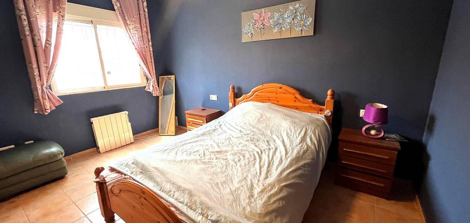 Resale - Villa - Castalla