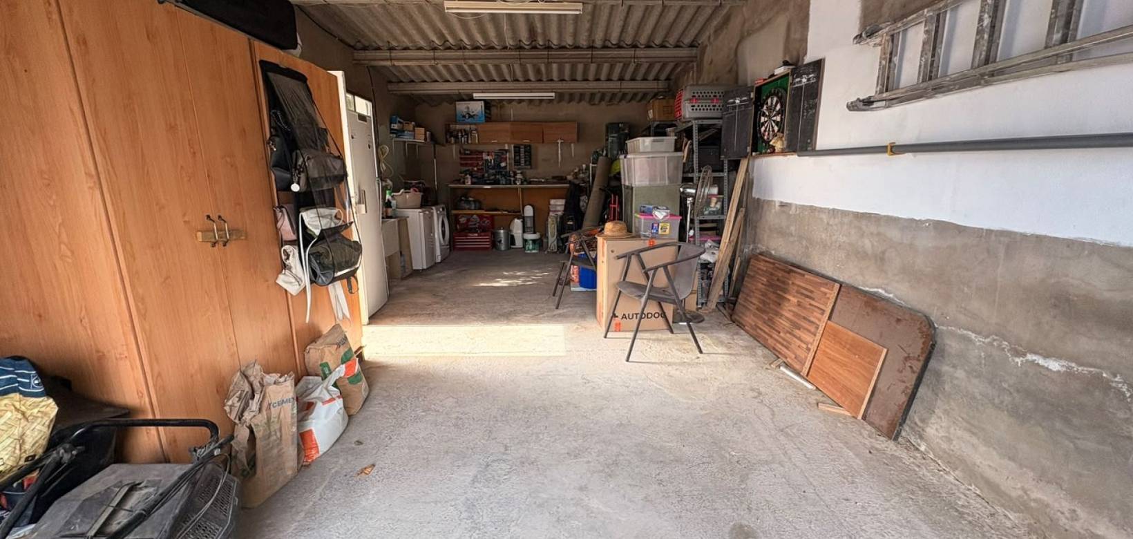 Resale - Villa - Caudete