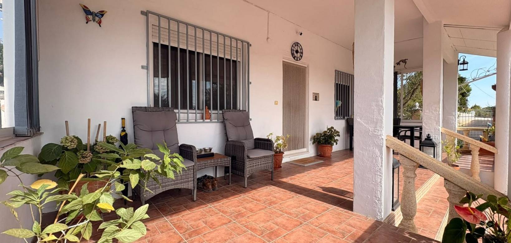 Resale - Villa - Caudete