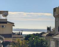 Resale - Villa - Cuidad Quesada