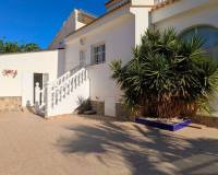 Resale - Villa - Cuidad Quesada