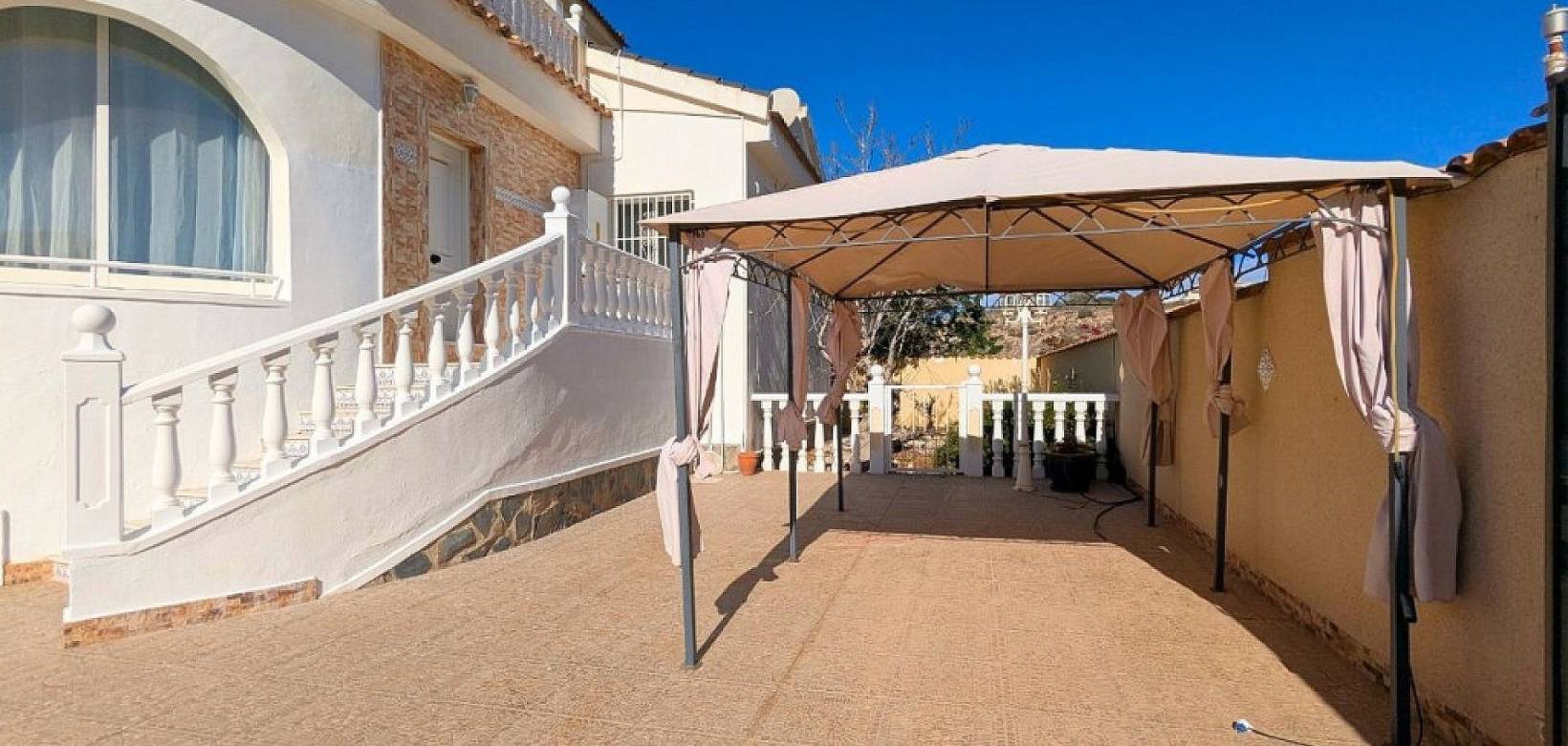 Resale - Villa - Cuidad Quesada