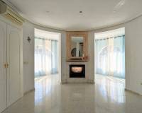 Resale - Villa - Cuidad Quesada