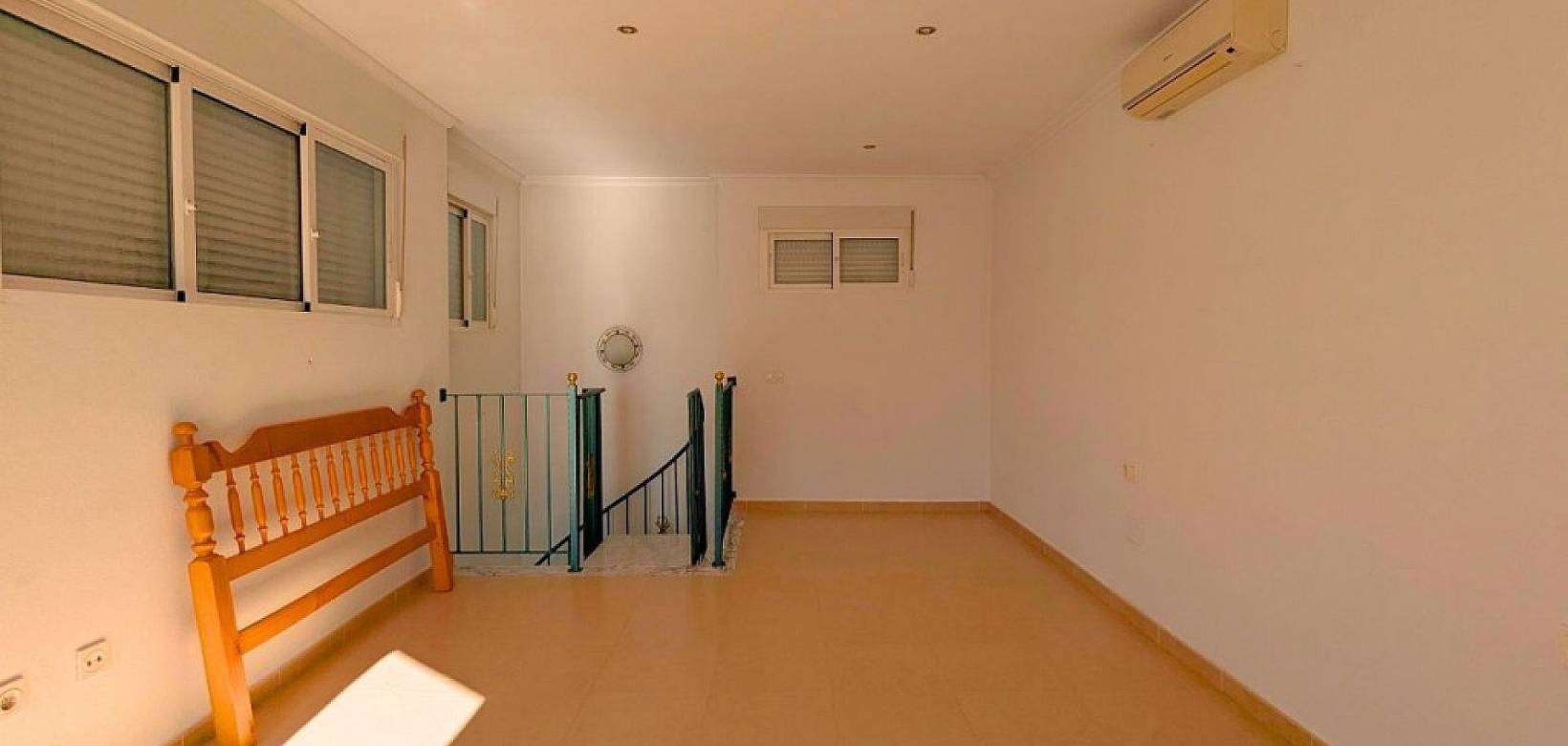 Resale - Villa - Cuidad Quesada