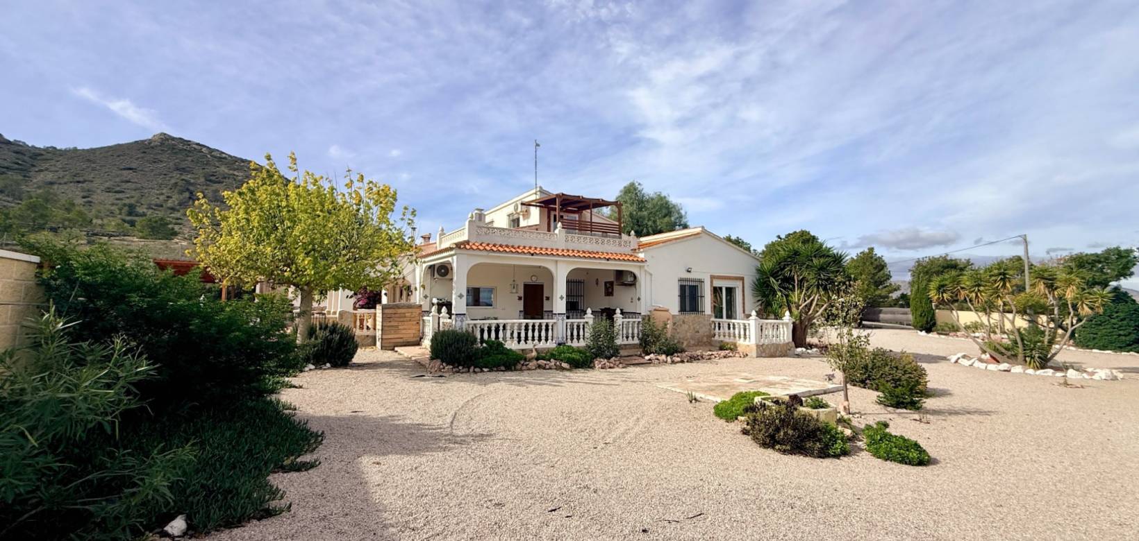 Resale - Villa - Detached - Hondón de los Frailes