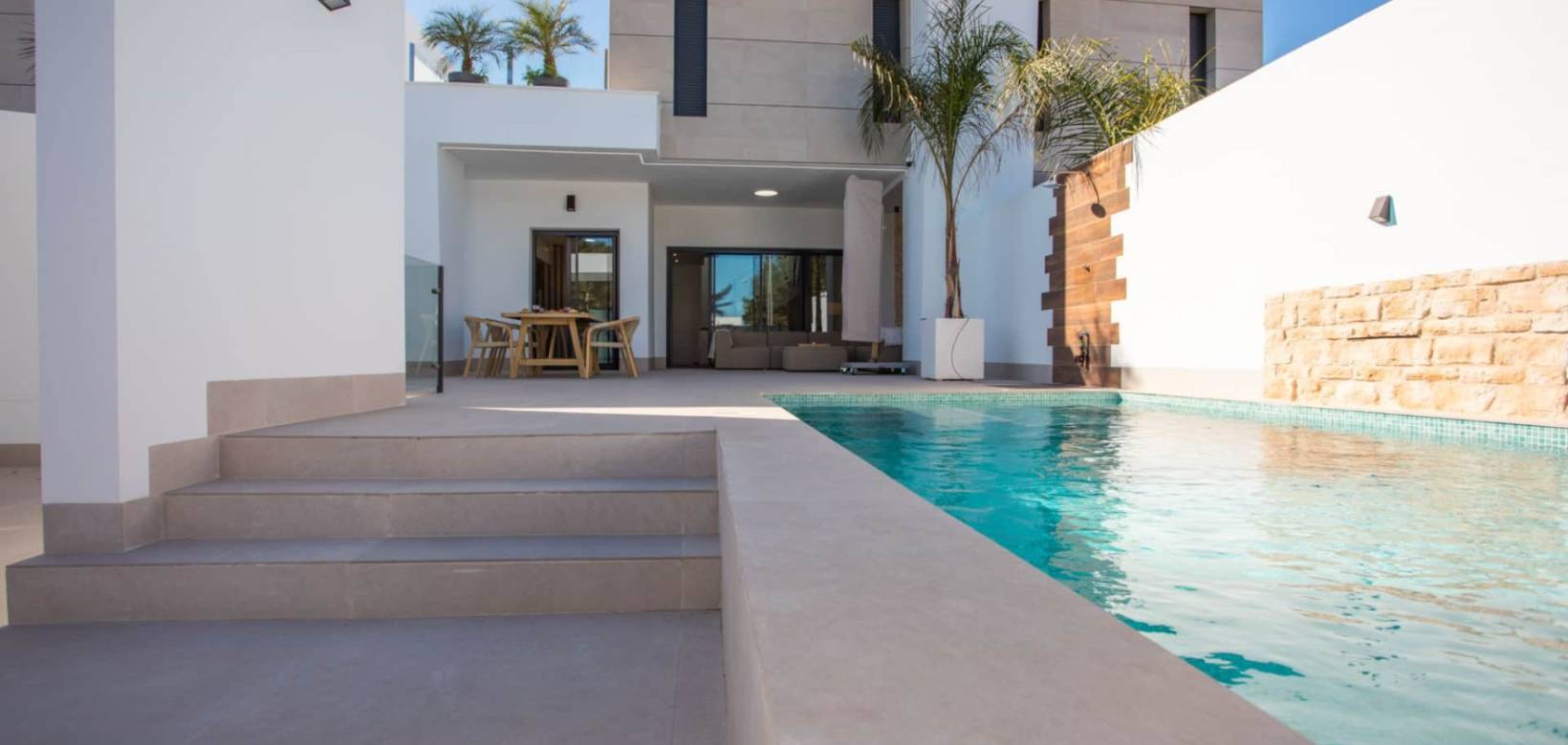 Resale - Villa - Dolores