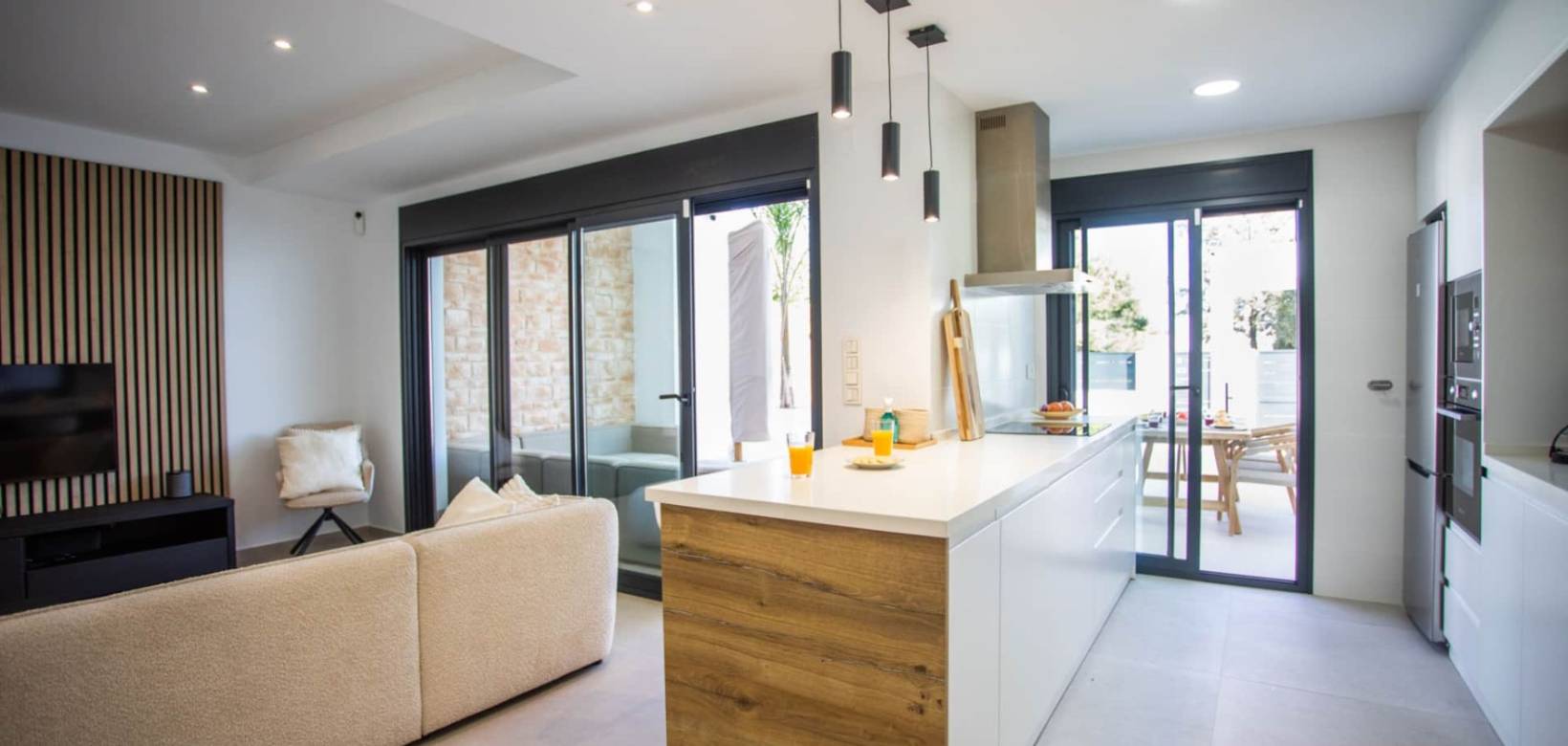 Resale - Villa - Dolores