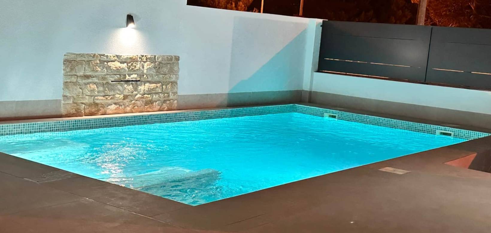 Resale - Villa - Dolores