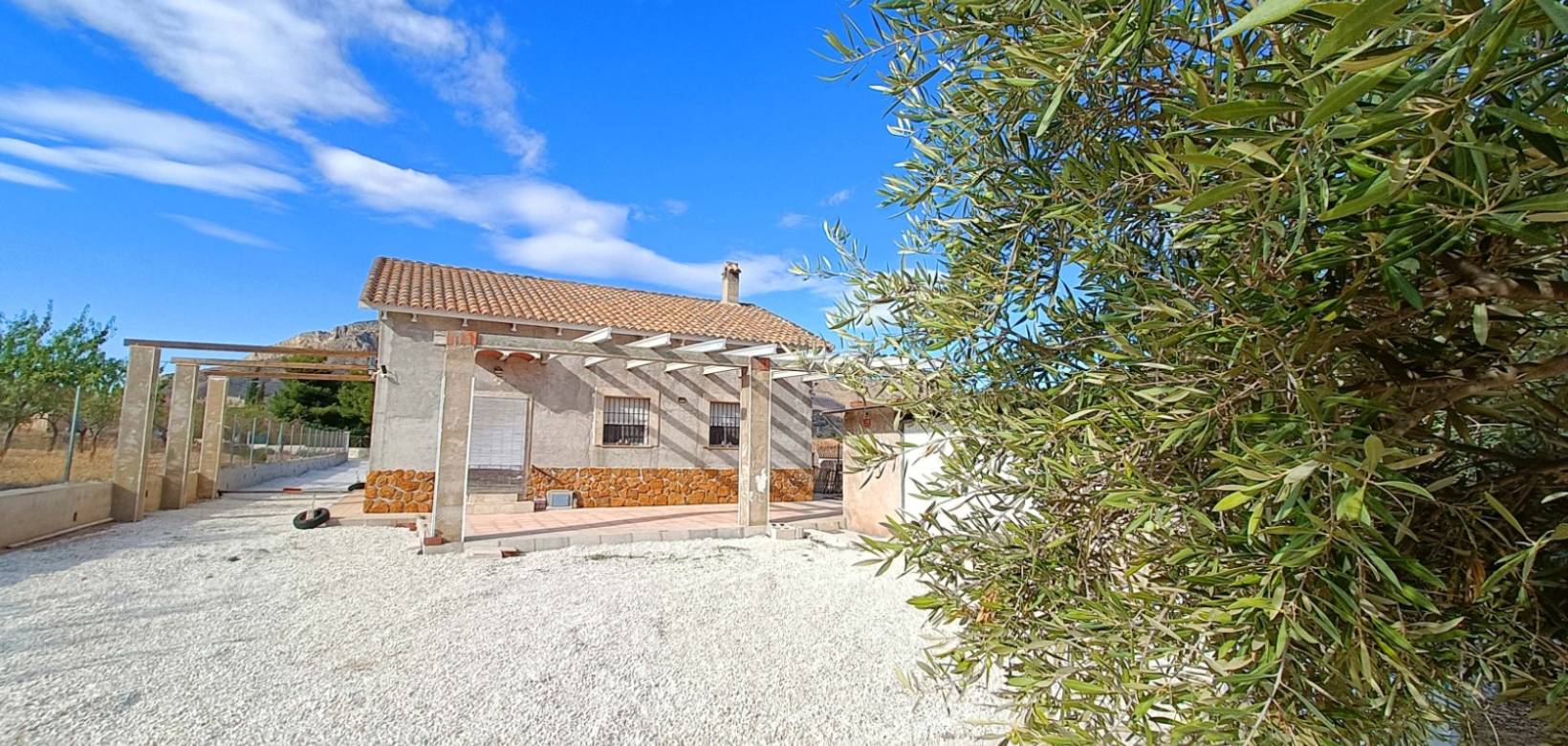 Resale - Villa - El Cantón - El Canton